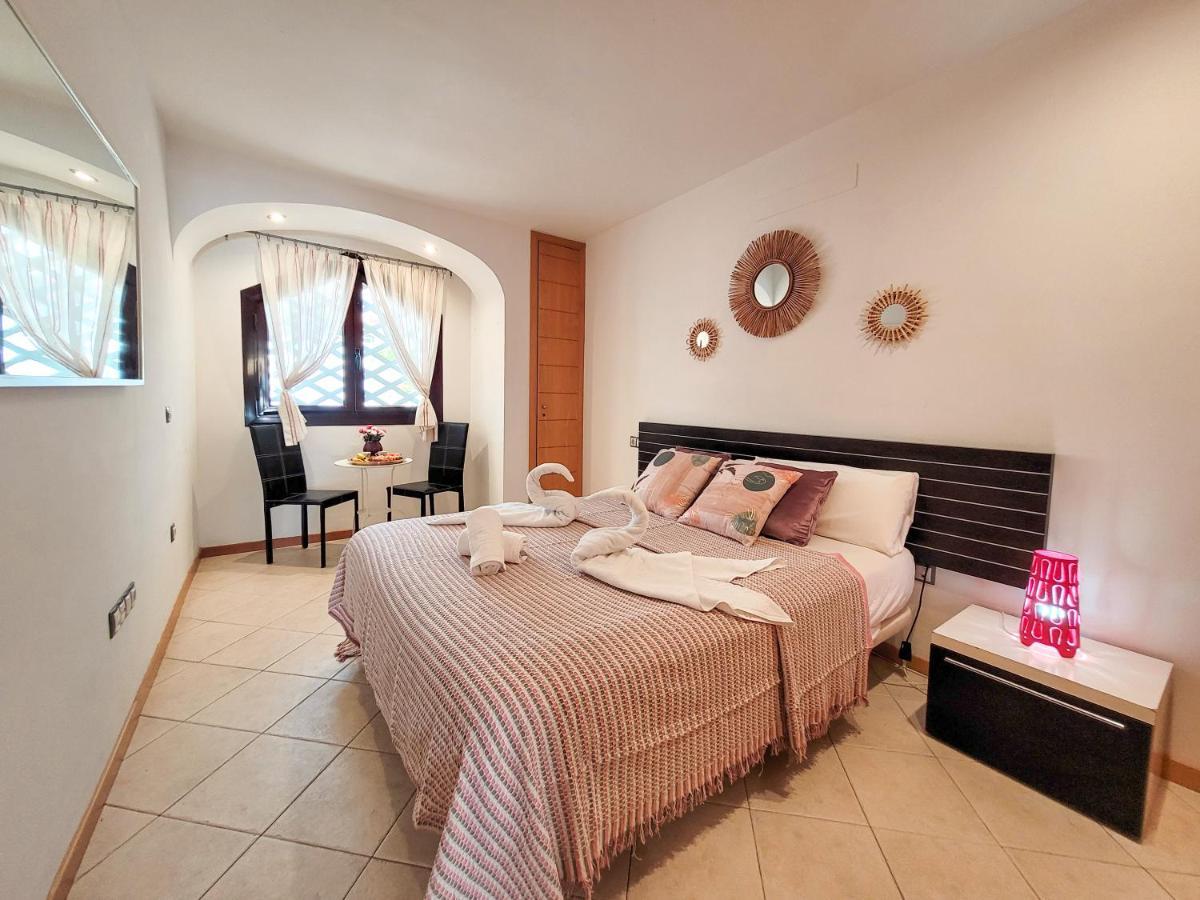Adeje Paradise Junior Ocean Views And Heated Pool 아데제 외부 사진